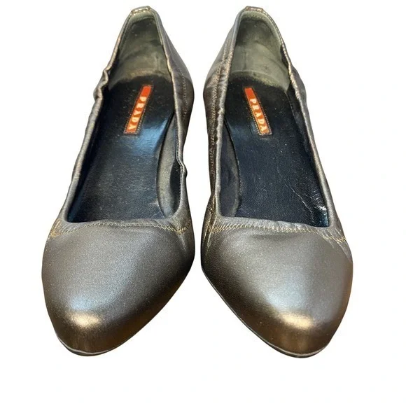 Prada Metallic Bronze Ruched Leather Stiletto Heels Women's Shoes Size 6.5 - Picture 6 of 14